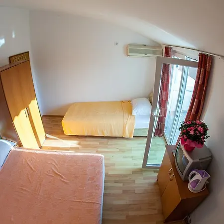Rosa Pensionat Budva
